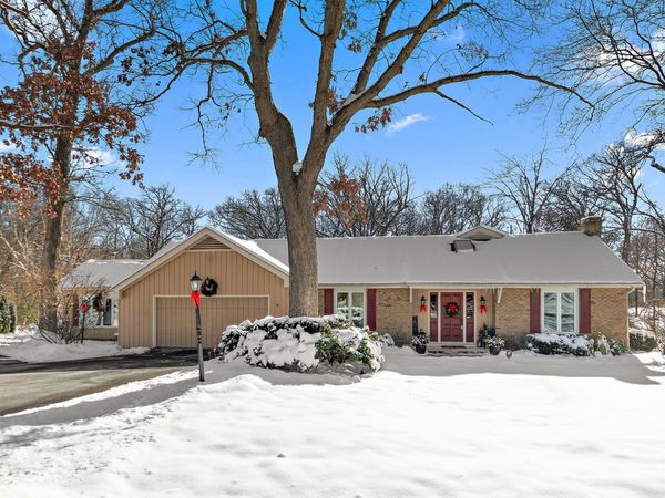 590 Timber Lane, Frankfort, IL 60423