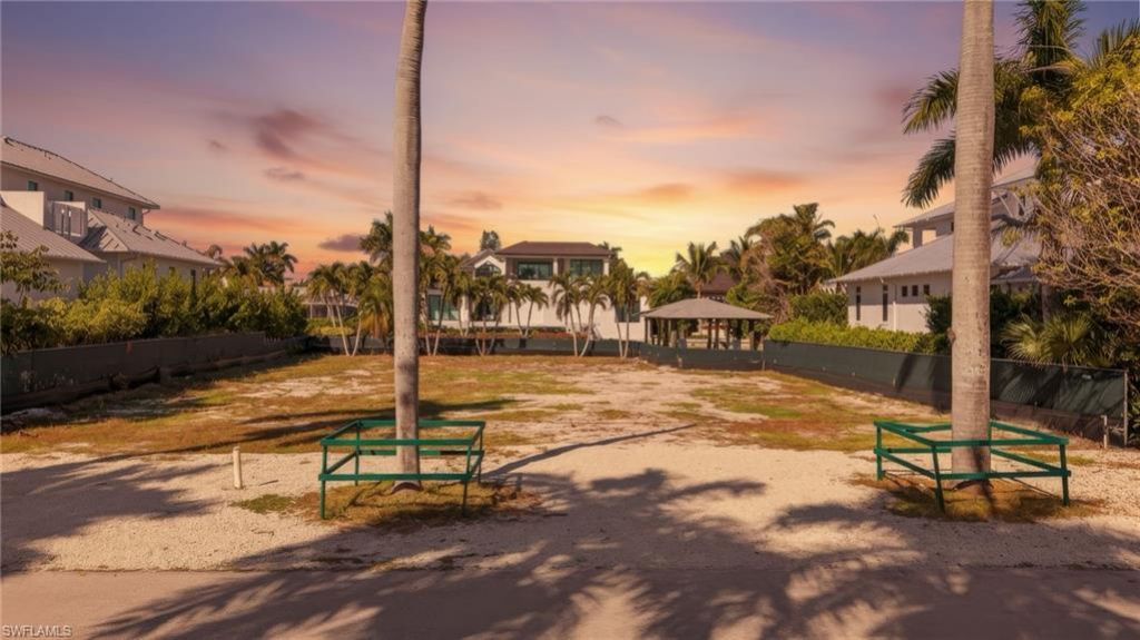 601 17th Ave S, Naples, FL 34102 Photo