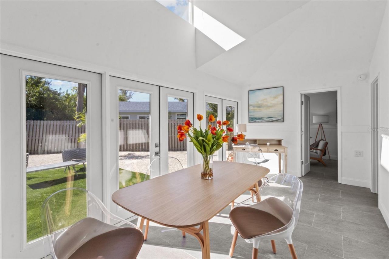 624 Saint Judes Drive, Longboat Key, FL 34228 Photo