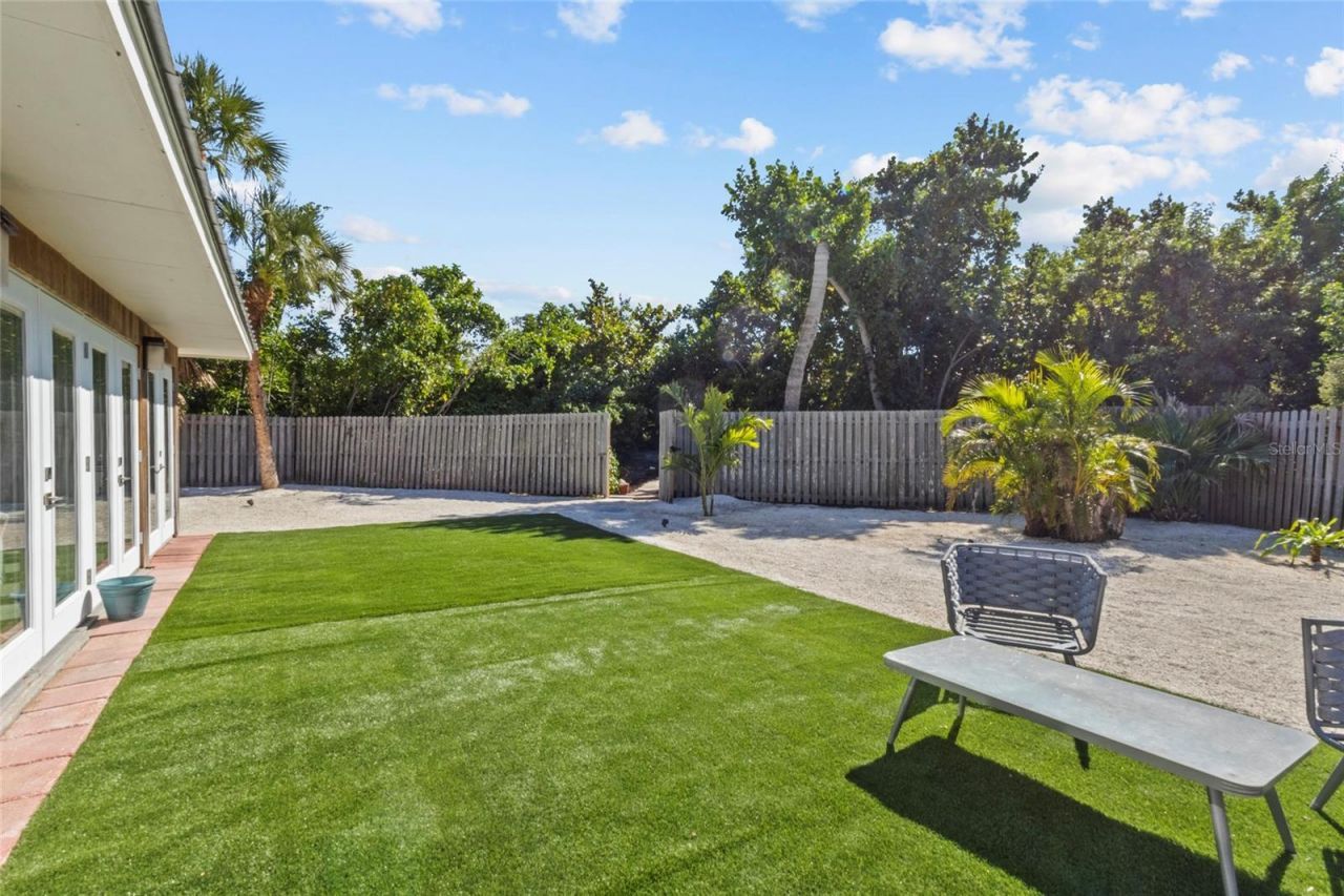 624 Saint Judes Drive, Longboat Key, FL 34228 Photo