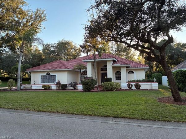 11810 Pinewood Lakes DR, FORT MYERS, FL 33913