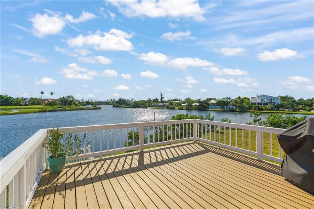 9127 Mockingbird Dr, Sanibel, FL 33957 Photo