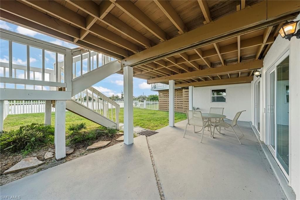 9127 Mockingbird Dr, Sanibel, FL 33957 Photo