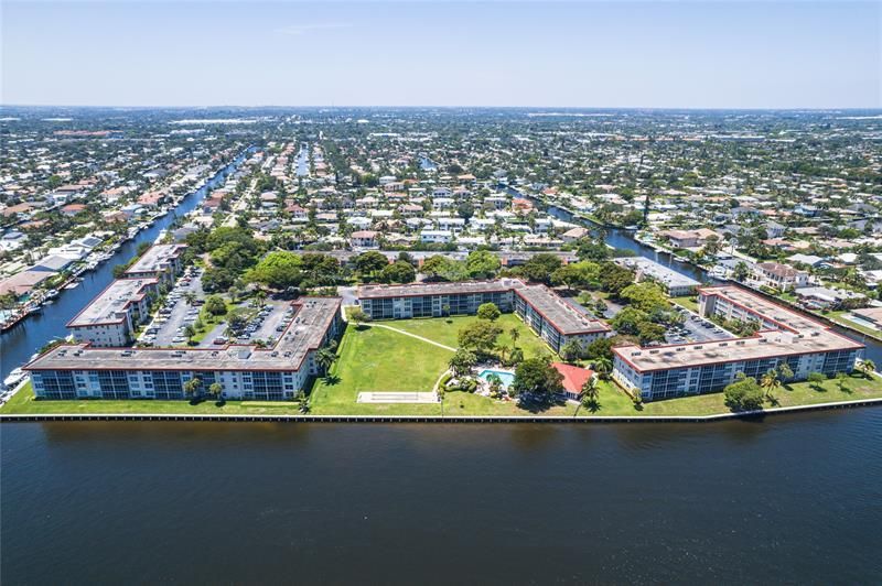 3150 NE 48th Court, Unit 410, Lighthouse Point, FL 33064 Photo