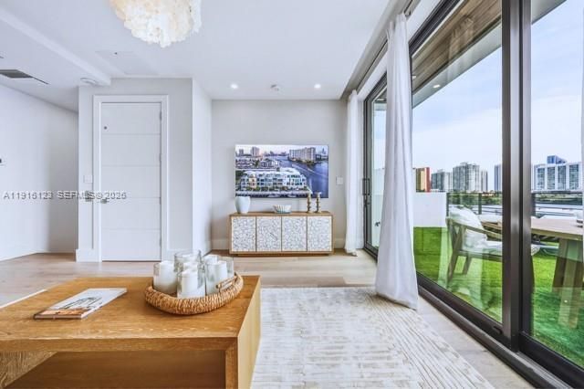 4098 NE 167 St, Unit 9, North Miami Beach, FL 33160 Photo