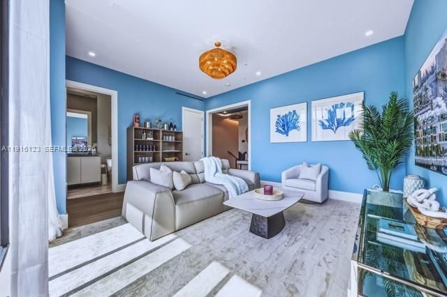 4098 NE 167 St, Unit 9, North Miami Beach, FL 33160 Photo