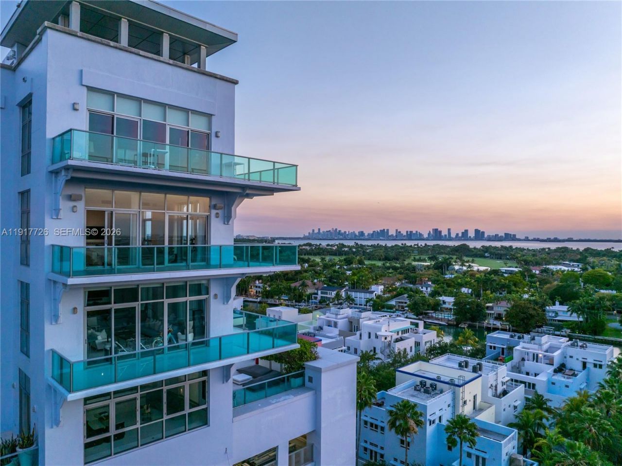 201 Aqua Ave, Unit 801, Miami Beach, FL 33141 Photo