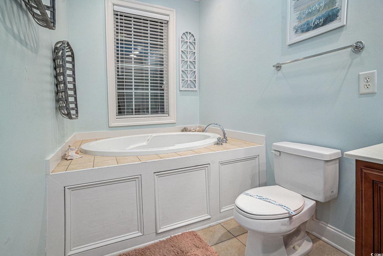 219 N Yaupon Dr. Photo 31