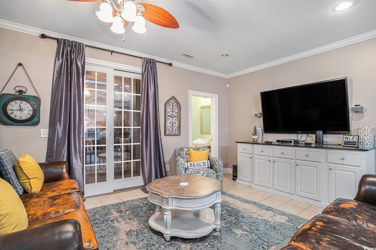 219 N Yaupon Dr. Photo 6