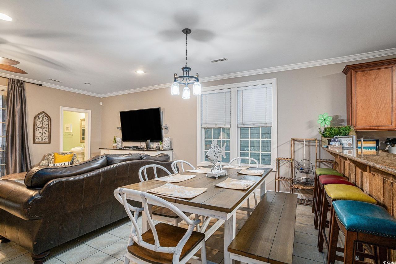 219 N Yaupon Dr. Photo 7