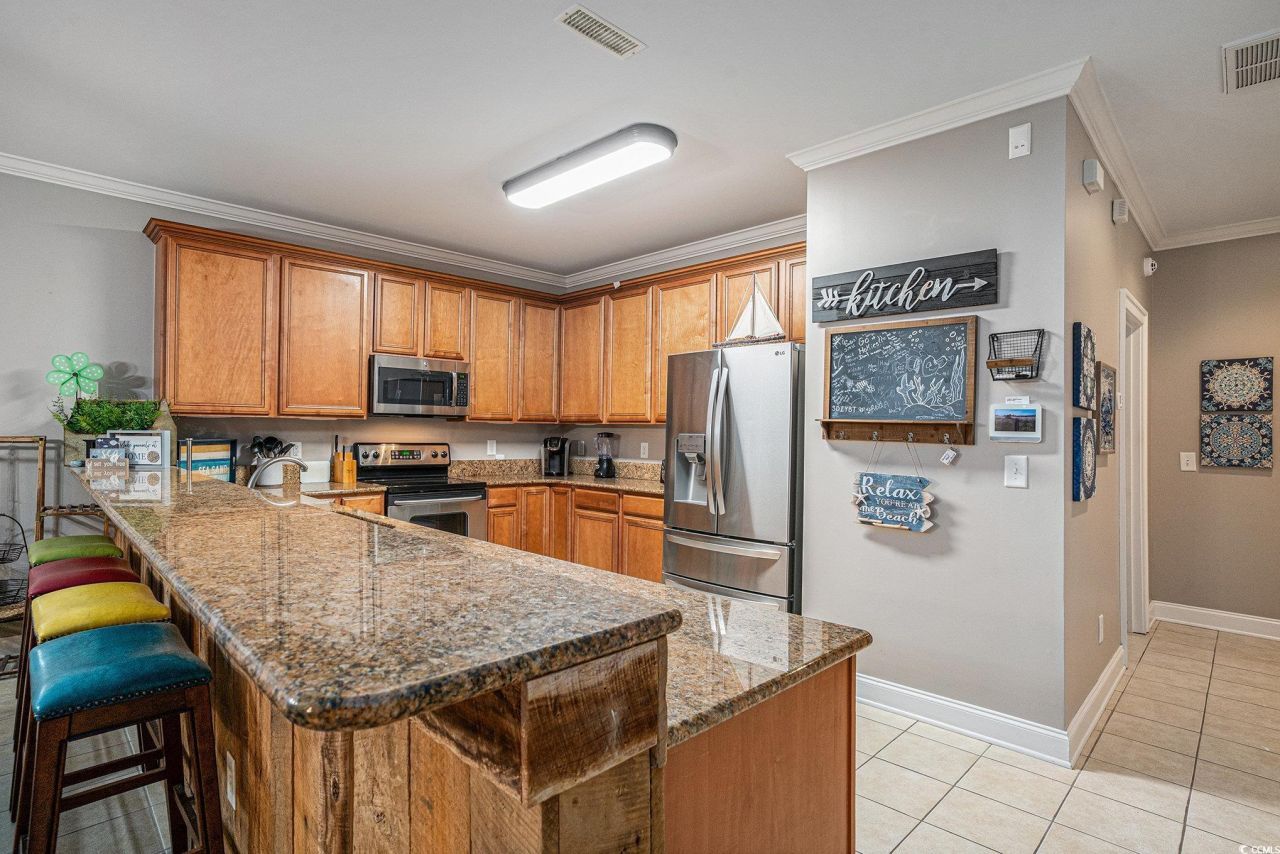 219 N Yaupon Dr. Photo 8