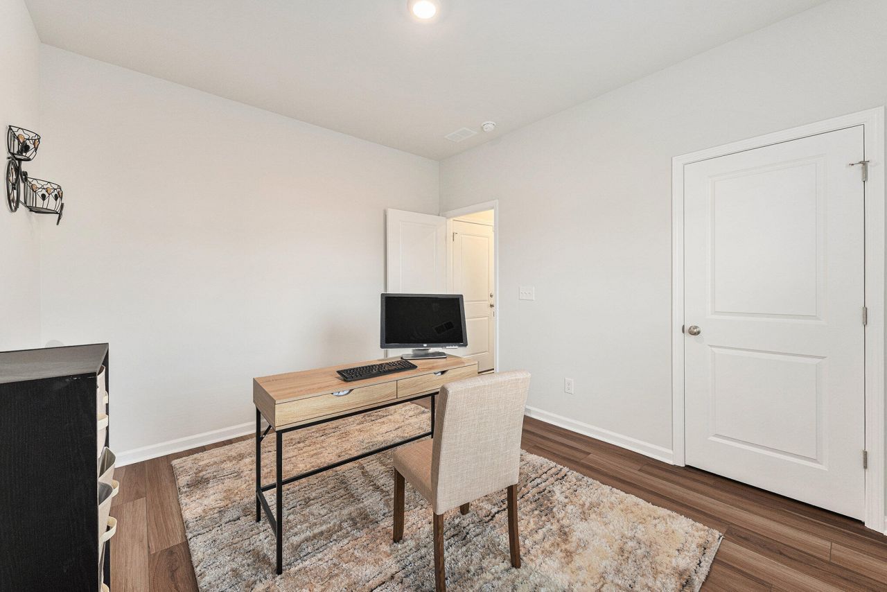 356 Gothenburg Trail Photo 10