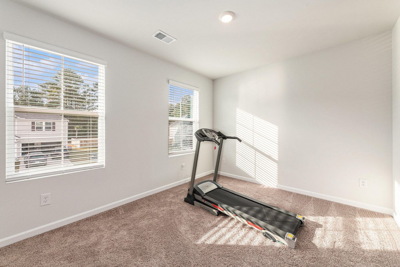 356 Gothenburg Trail Photo 16