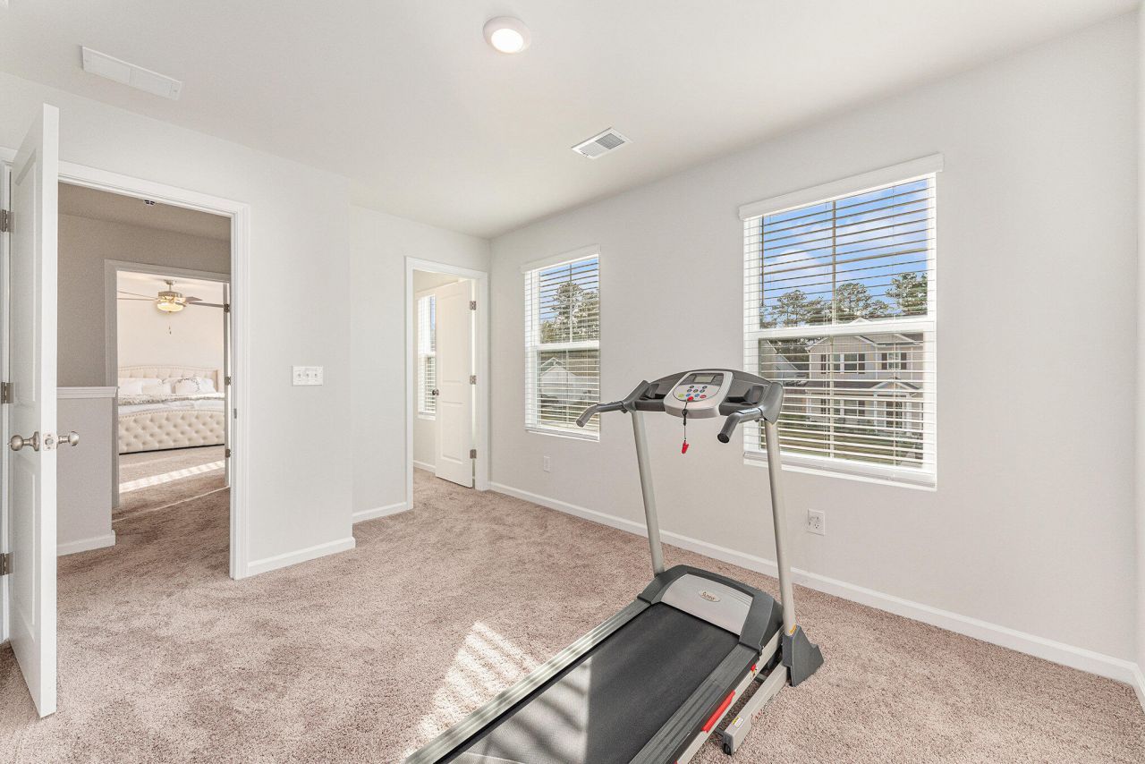 356 Gothenburg Trail Photo 17