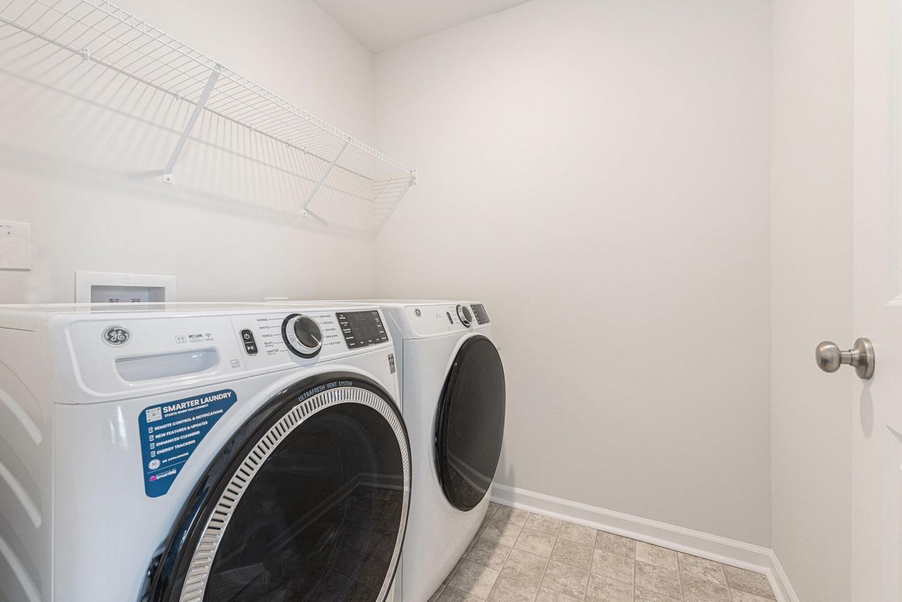 356 Gothenburg Trail Photo 21