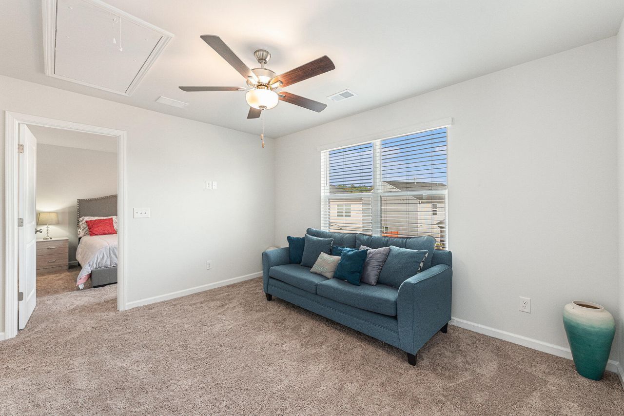 356 Gothenburg Trail Photo 23