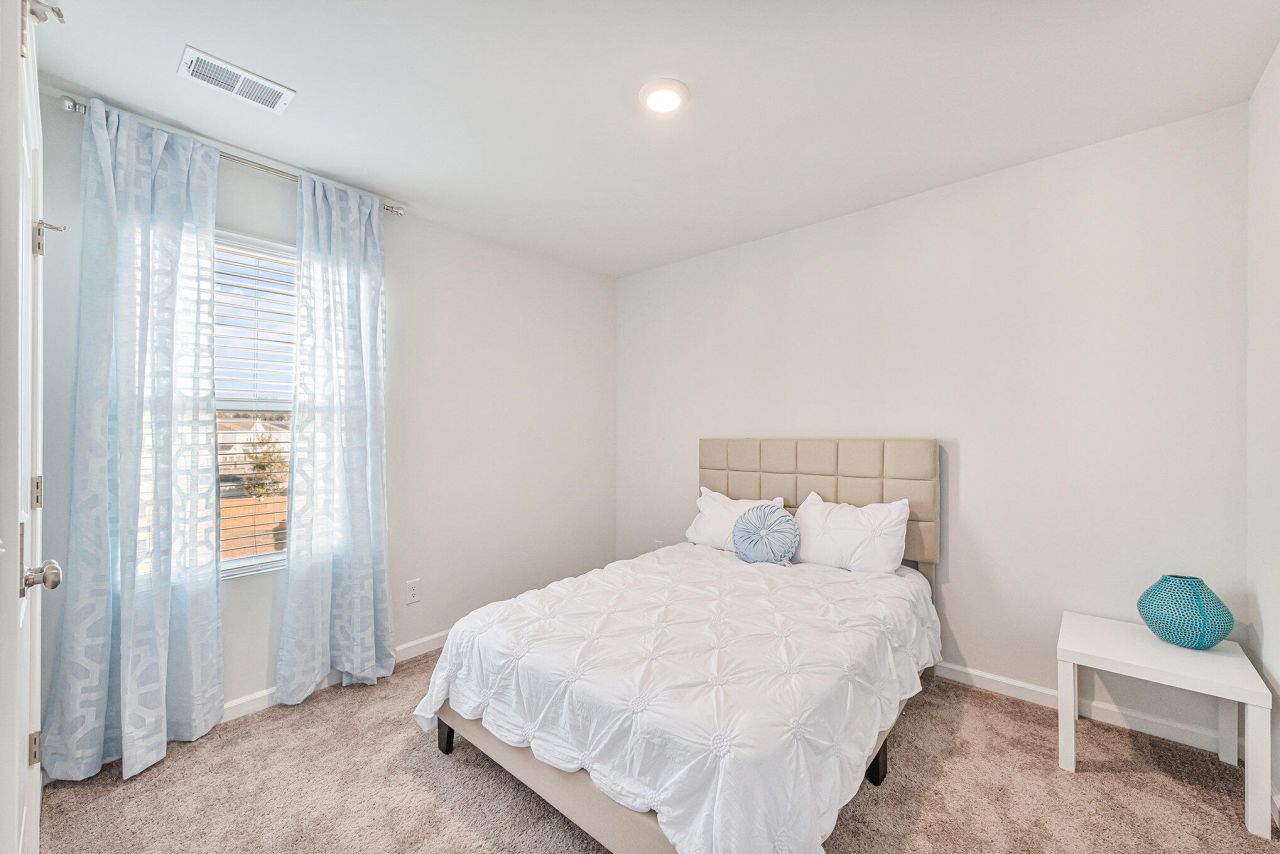 356 Gothenburg Trail Photo 24