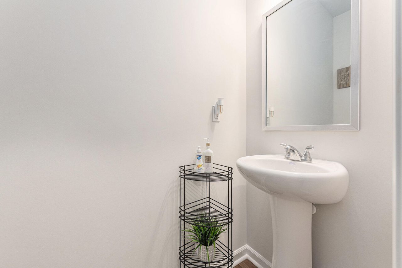 356 Gothenburg Trail Photo 7