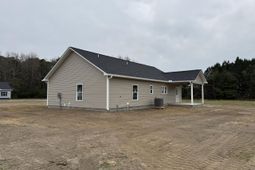 677 Winningham Road photo 4