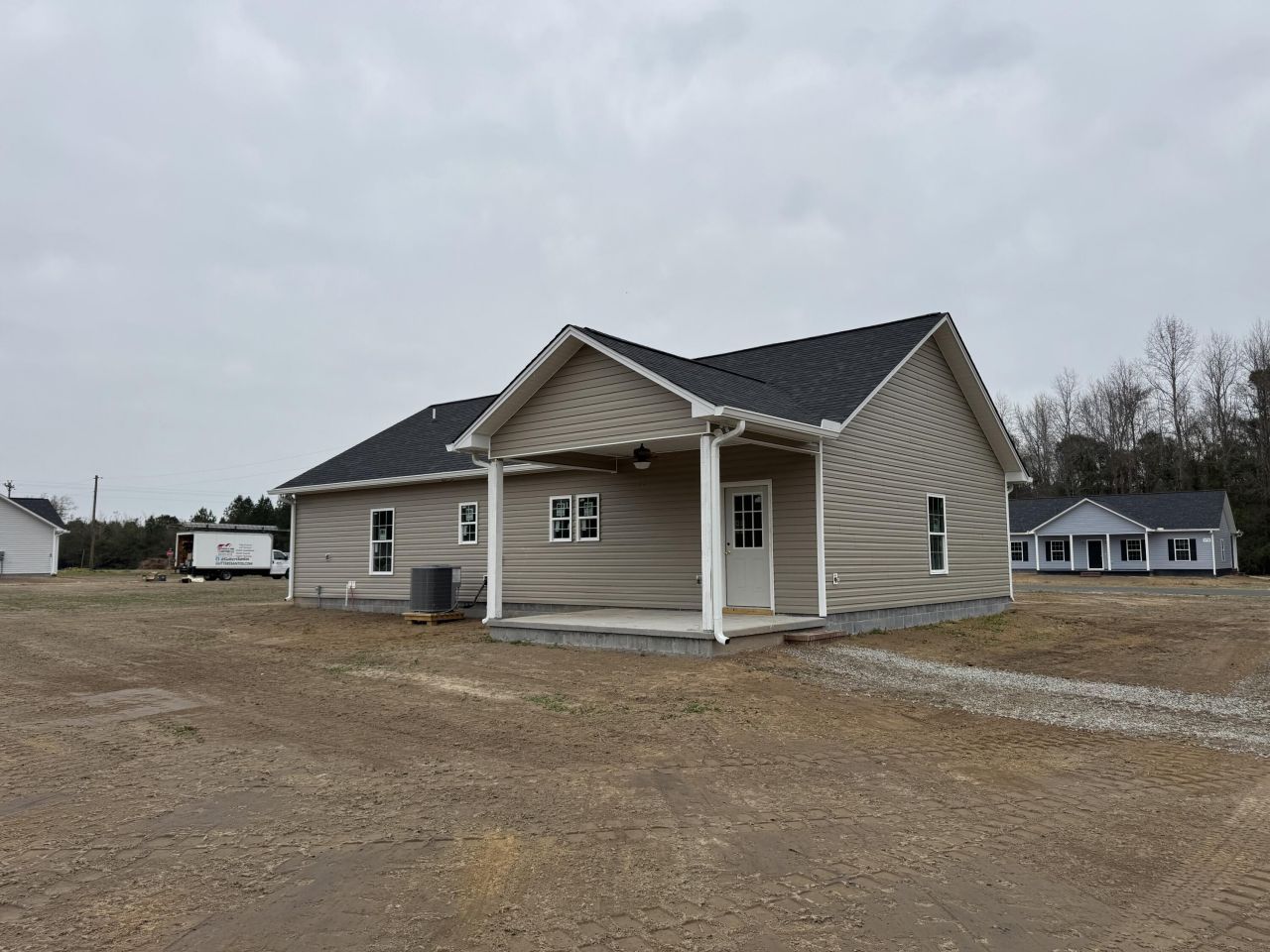 677 Winningham Road Photo 5