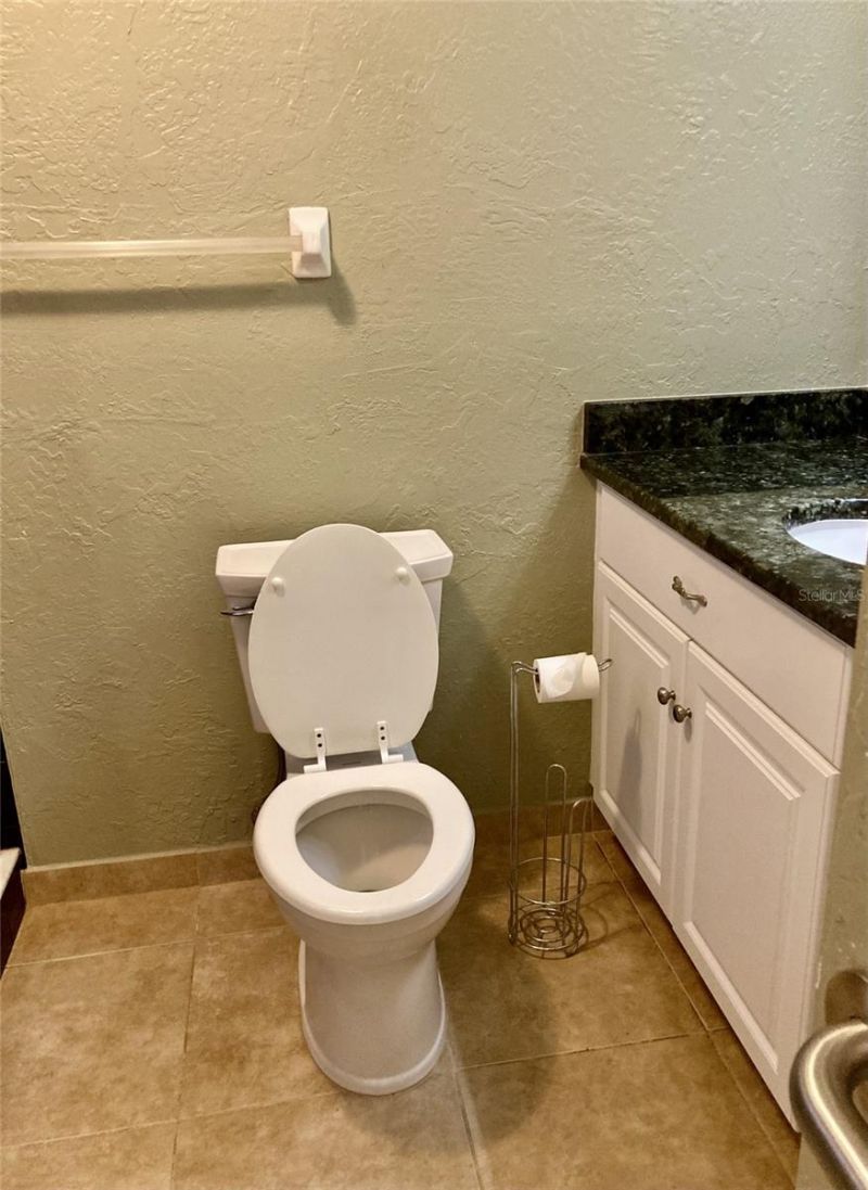 304 47th Avenue Drive W, Unit 112, Bradenton, FL 34207 Photo