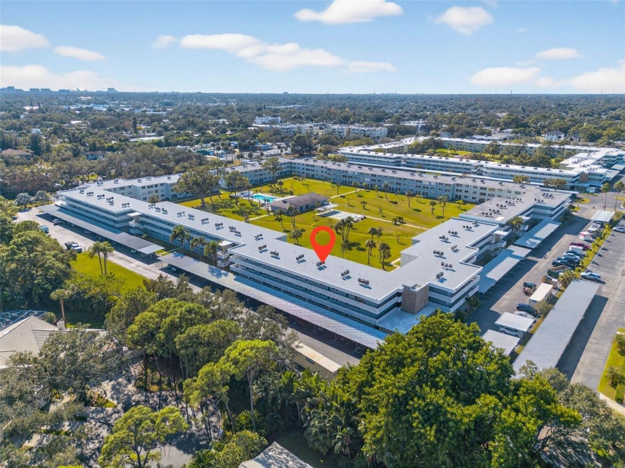 4880 Locust Street Ne, Unit 330, Saint Petersburg, FL 33703 Photo