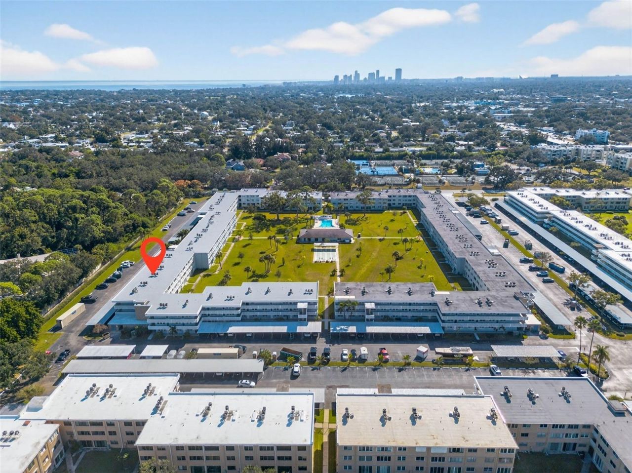 4880 Locust Street Ne, Unit 330, Saint Petersburg, FL 33703 Photo