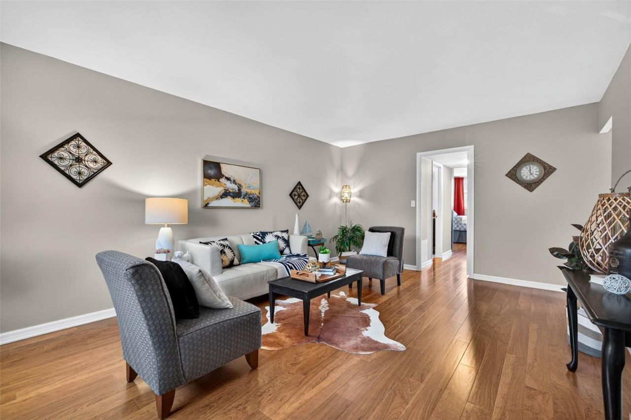 4880 Locust Street Ne, Unit 330, Saint Petersburg, FL 33703 Photo