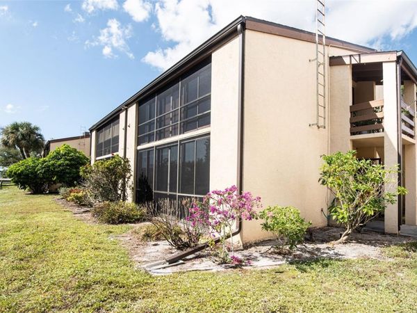 15 QUAILS RUN BOULEVARD, Unit 1, ENGLEWOOD, FL 34223