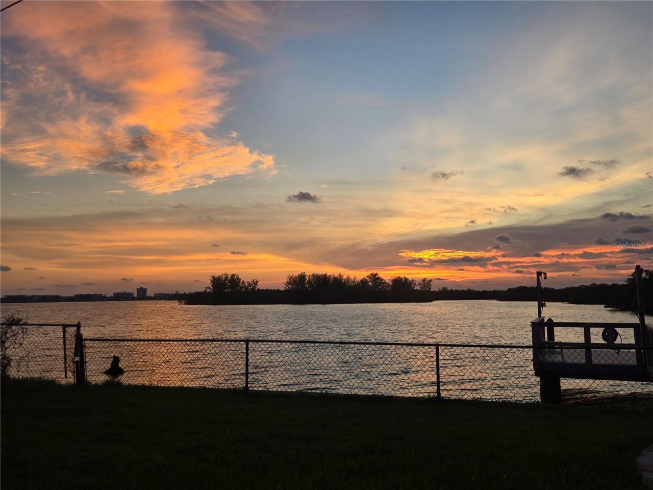 5694 Oakhurst Drive, Seminole, FL 33772 Photo