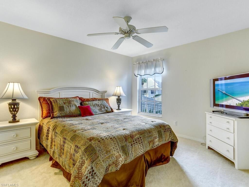 2220 Chesterbrook Ct, Unit 6-202, Naples, FL 34109 Photo
