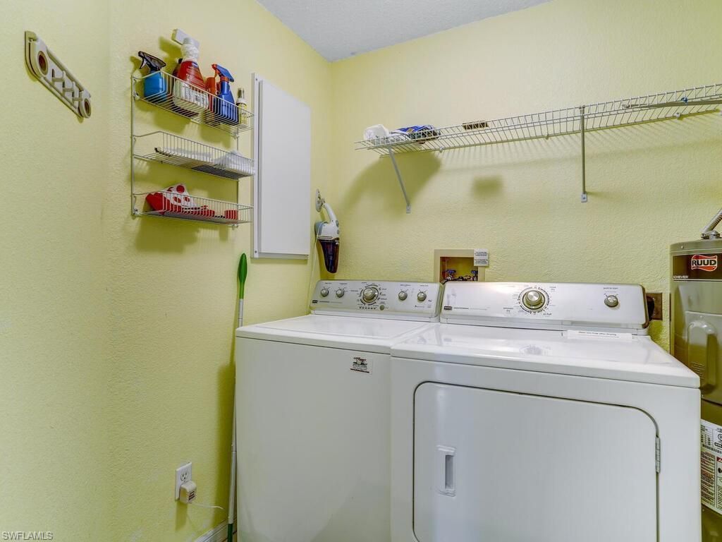 2220 Chesterbrook Ct, Unit 6-202, Naples, FL 34109 Photo