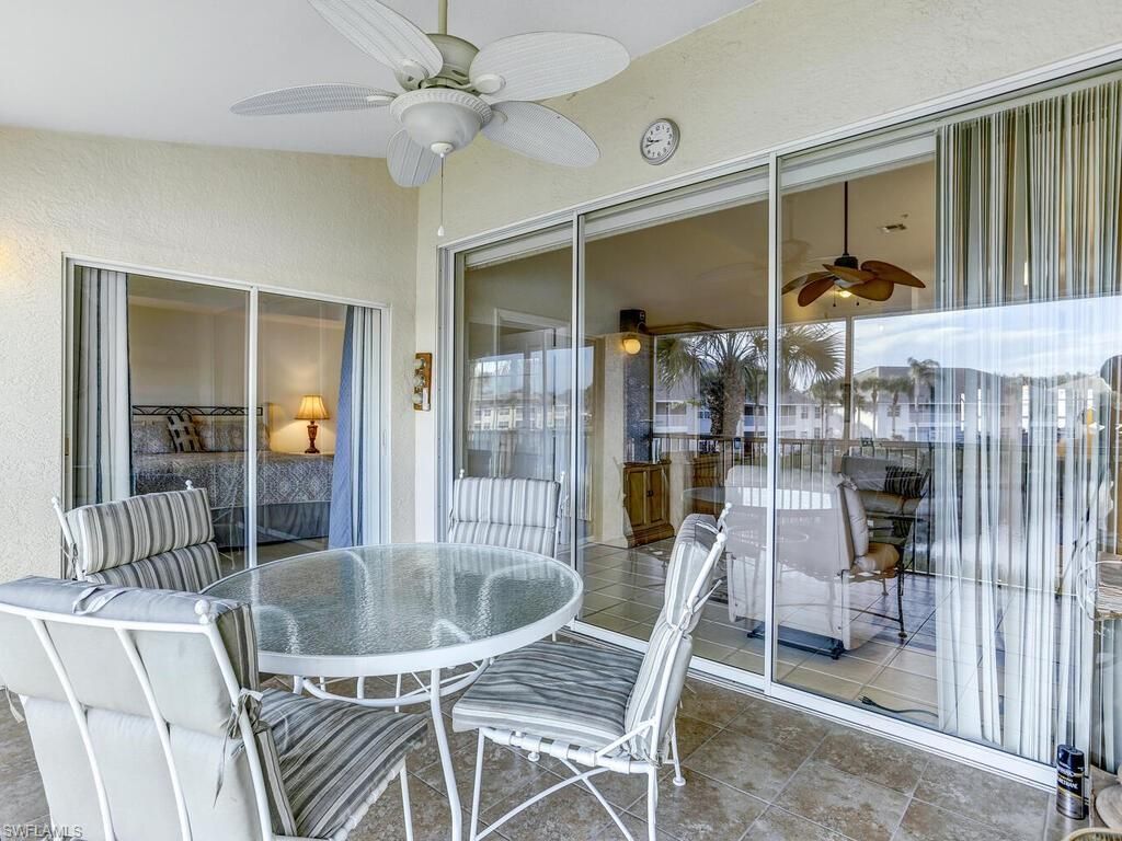 2220 Chesterbrook Ct, Unit 6-202, Naples, FL 34109 Photo