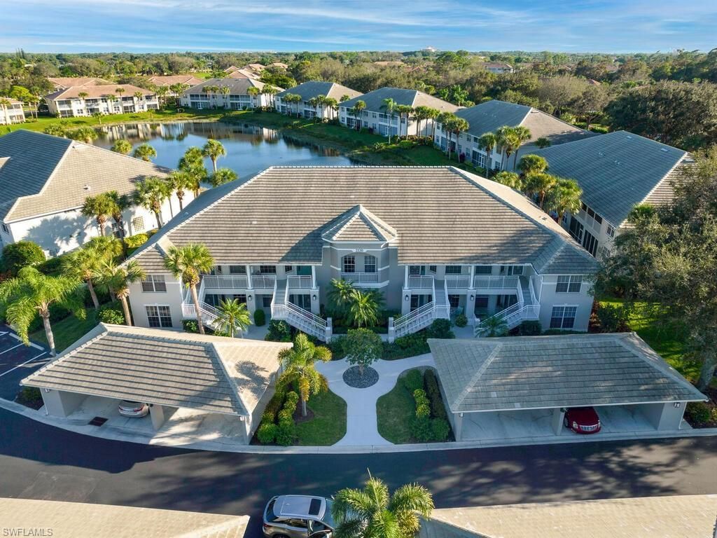 2220 Chesterbrook Ct, Unit 6-202, Naples, FL 34109 Photo