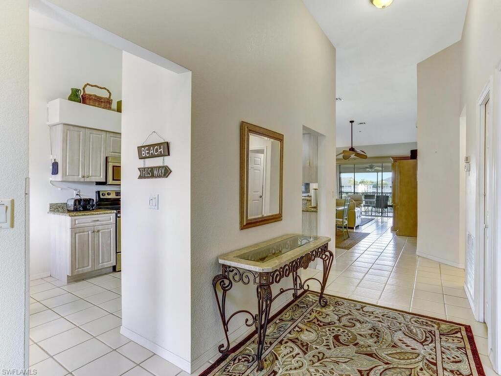 2220 Chesterbrook Ct, Unit 6-202, Naples, FL 34109 Photo