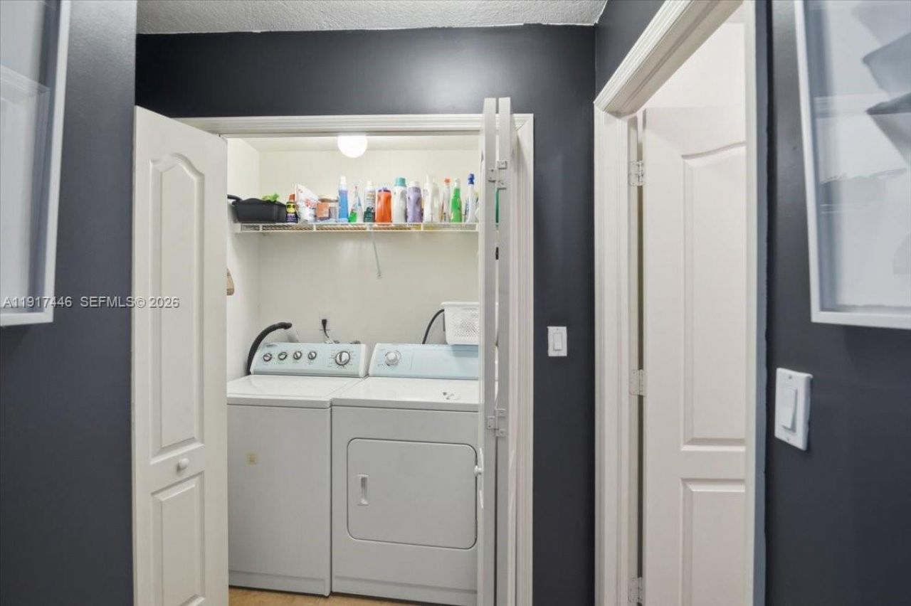 10891 SW 88th Ter, Miami, FL 33176 Photo