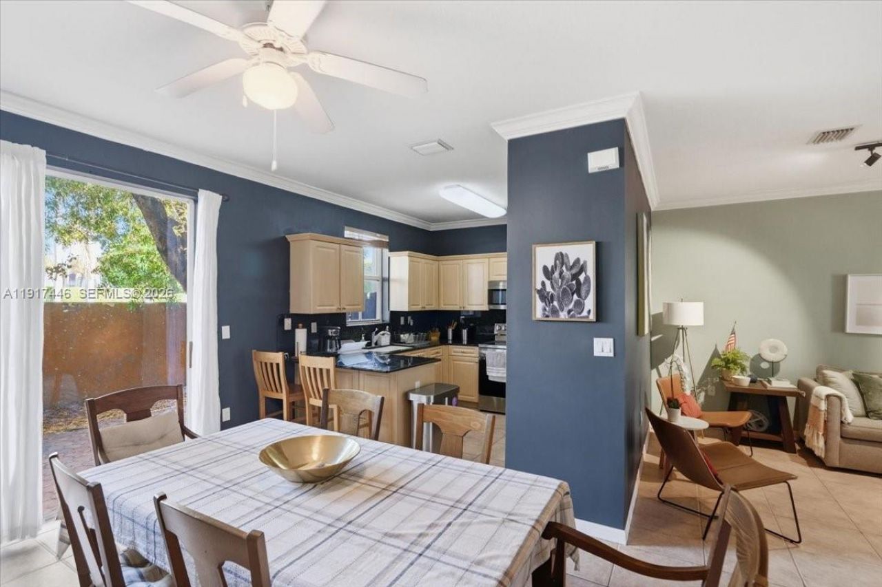 10891 SW 88th Ter, Miami, FL 33176 Photo