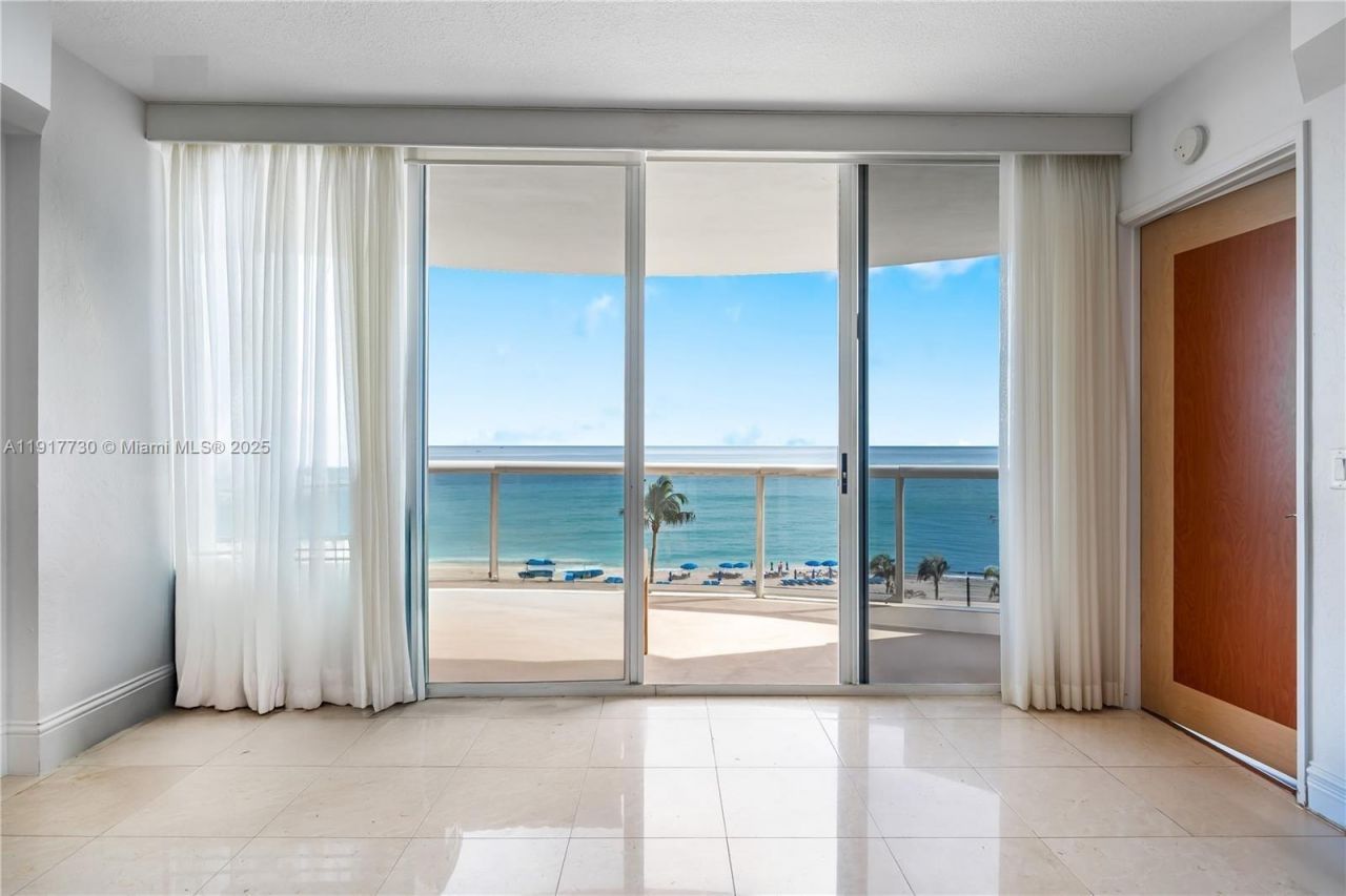 17555 Collins Ave, Unit 607, Sunny Isles Beach, FL 33160 Photo