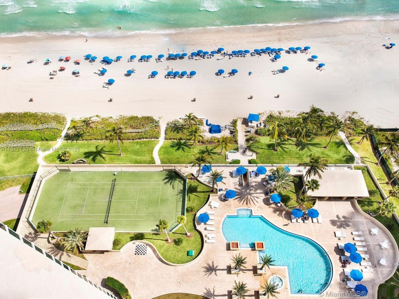 17555 Collins Ave, Unit 607, Sunny Isles Beach, FL 33160 Photo