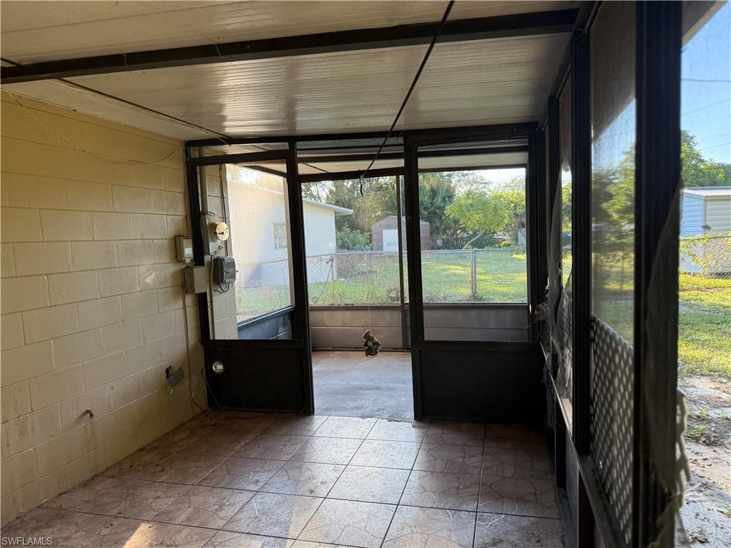 326 Morgan Cir N, Lehigh Acres, FL 33936 Photo