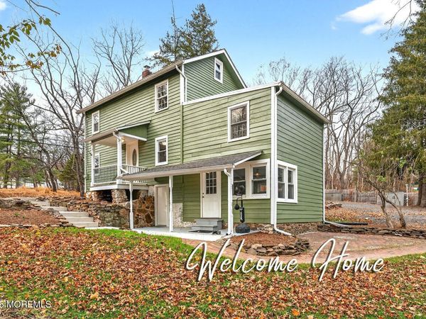 28 Old Clinton Road, Raritan Twp, NJ 08822