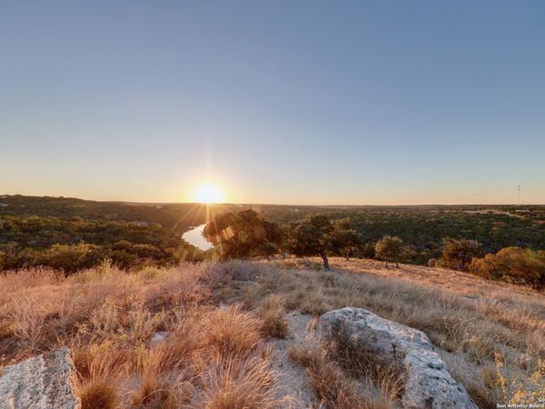 189 Cherry Springs Rd, Hunt, TX 78024