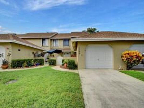 1105 Maplewood Drive, Greenacres, FL 33415