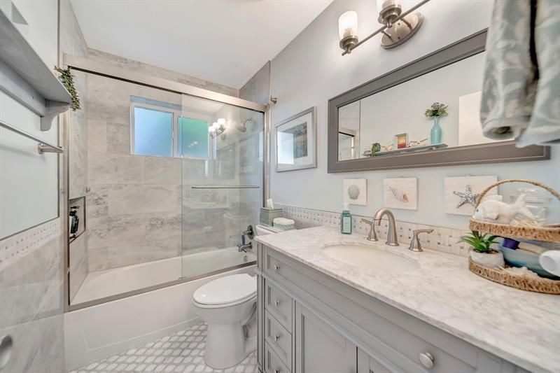 2611 NE 53rd Street, Lighthouse Point, FL 33064 Photo