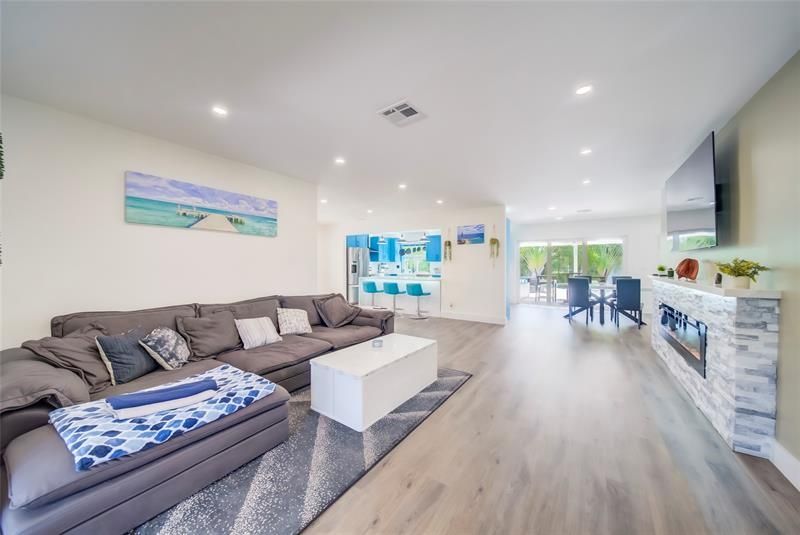 250 NE 27th Ct, Boca Raton, FL 33431 Photo