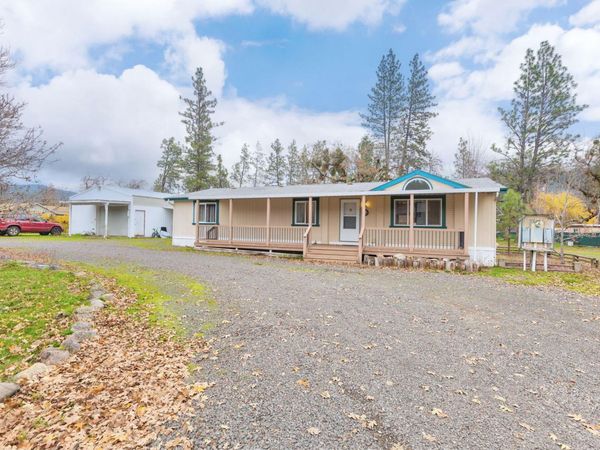 835 Ragsdale Road, Trail, OR 97541