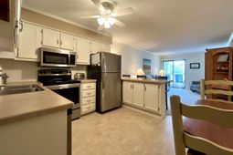 191 Maison Dr. photo 4