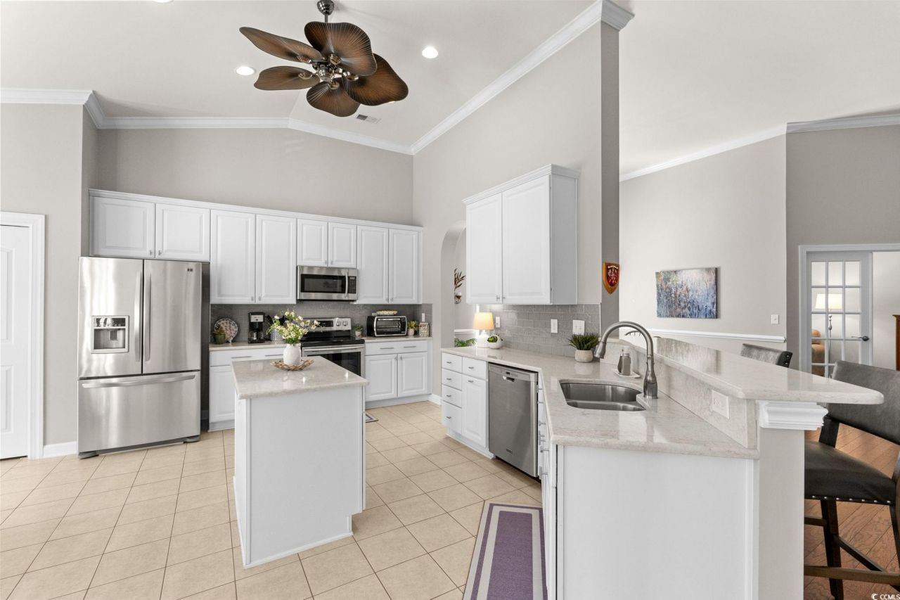 182 Winding River Dr. Photo 10