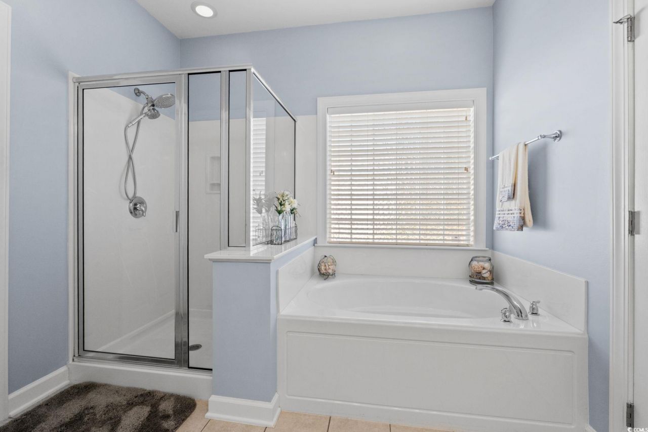 182 Winding River Dr. Photo 29