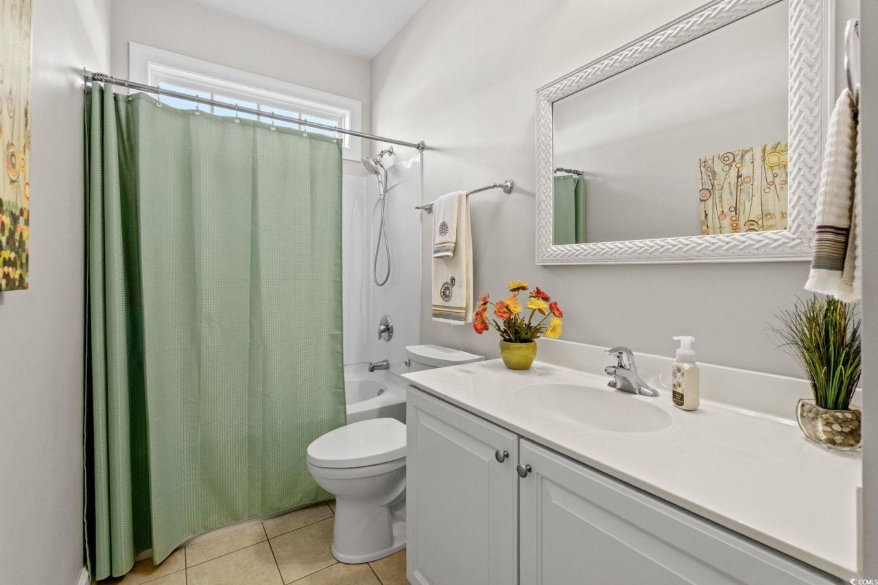 182 Winding River Dr. Photo 34